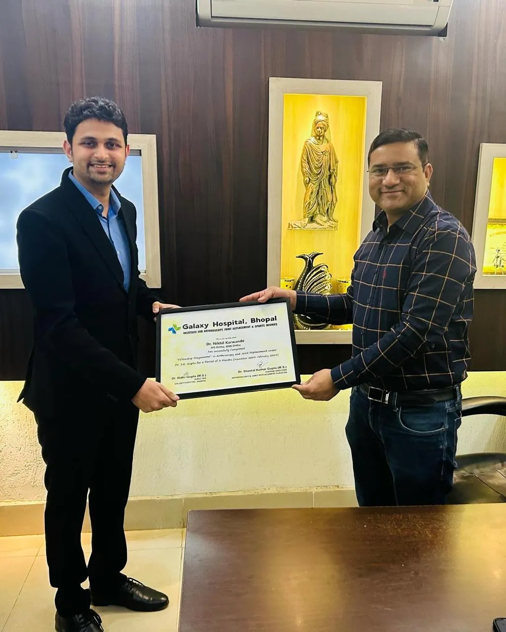 Fellowship completion certificate from Galaxy Hospital, Bhopal, presented to Dr. Karwande