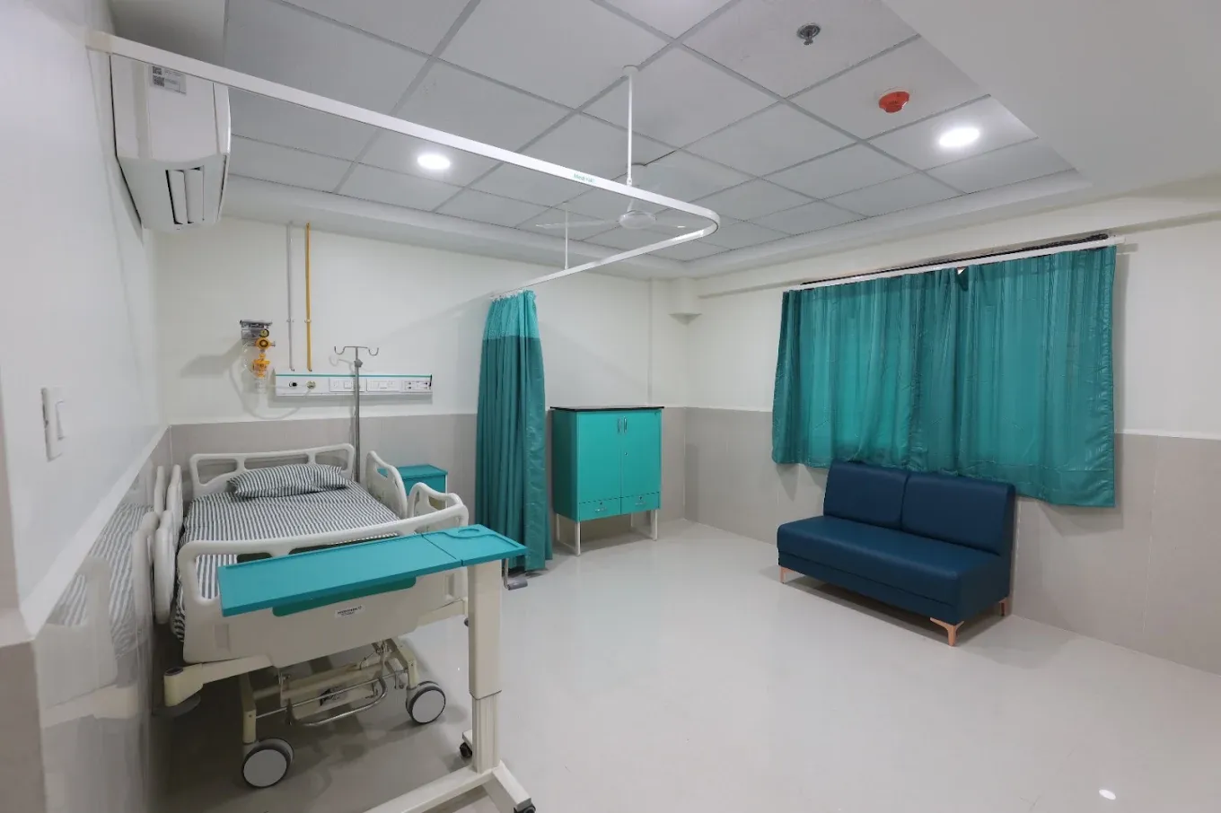 Private inpatient room